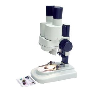 Stereo magnifying glass