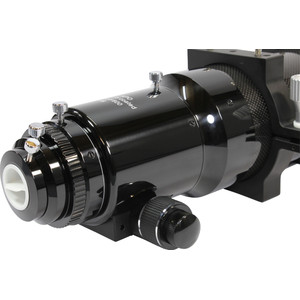Apochromatic refractor