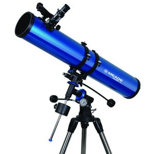 Perfect for Beginners MEADE Astronomical Polaris 114 EQ Reflector Telescope Kit with Accessories