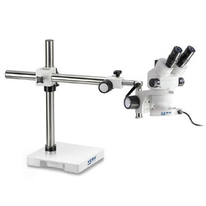 Microscope stéréo zoom Kern OZM 913, trino, 7x-45x, HSWF 10x23 mm, Stativ, Einarm (515 mm x 614 mm) m. Tischplatte, Ringlicht LED 4.5 W