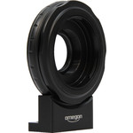 Basta conectar as suas lentes EOS na baioneta EOS. Isto é tão fácil quanto a mudança de lentes na sua câmera SLR.