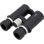 The eyecups can be twisted up for optimal observing.