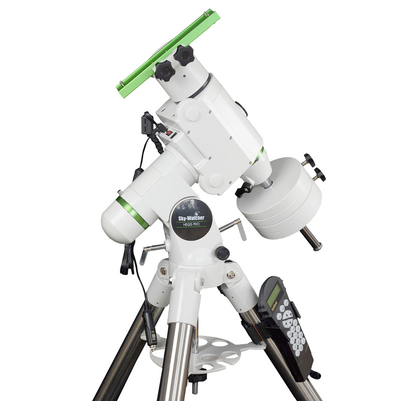 Skywatcher Evostar-150 Refraktor auf HEQ-5 PRO SynScan Montierung 
