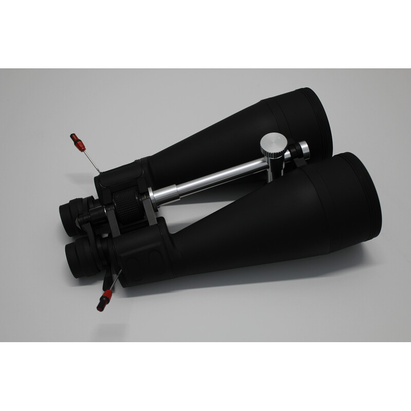 Adjustment of large binoculars